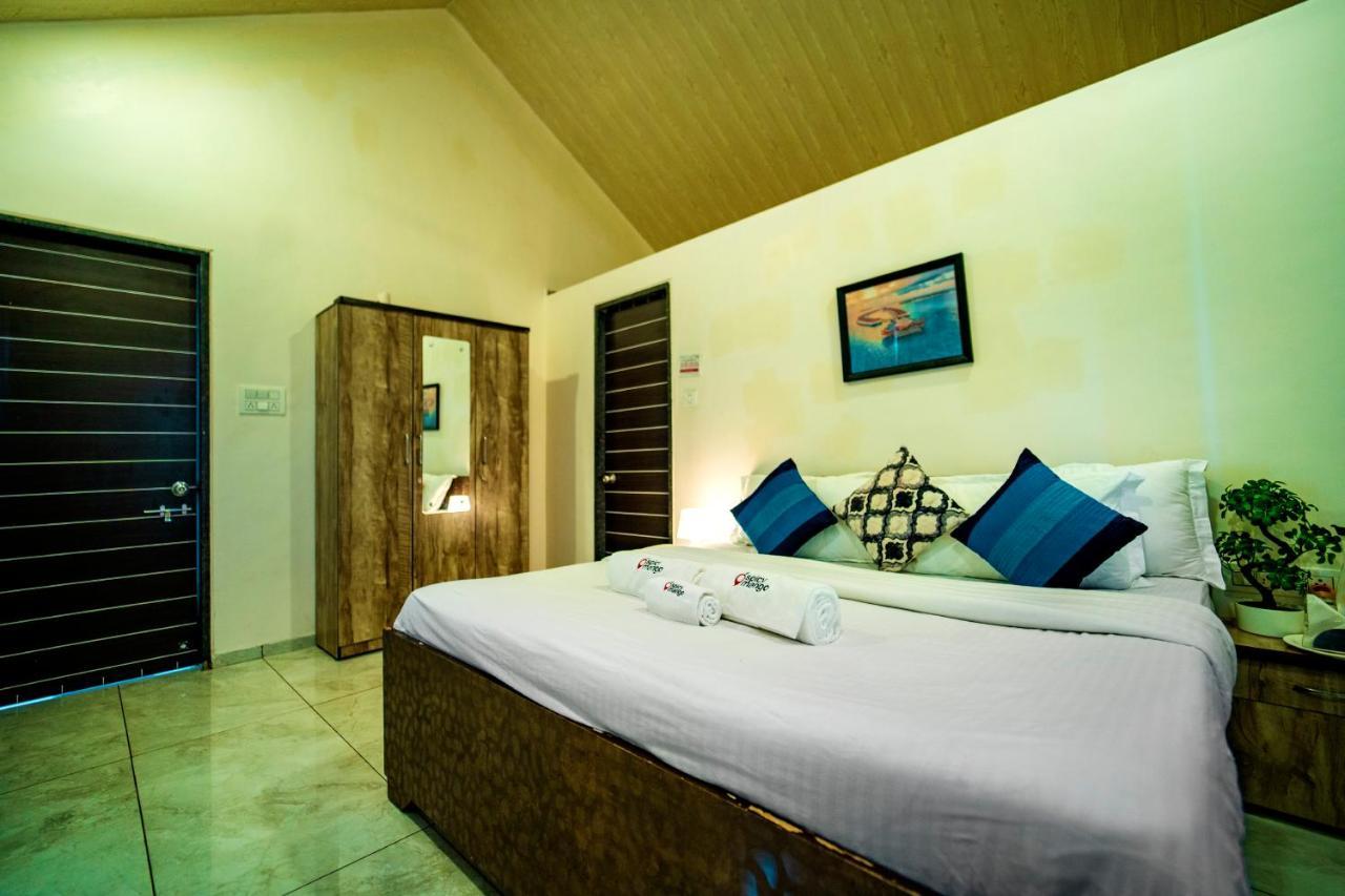 Spicy Mango Villa Insam - Hill View Villa In Karjat Exteriör bild