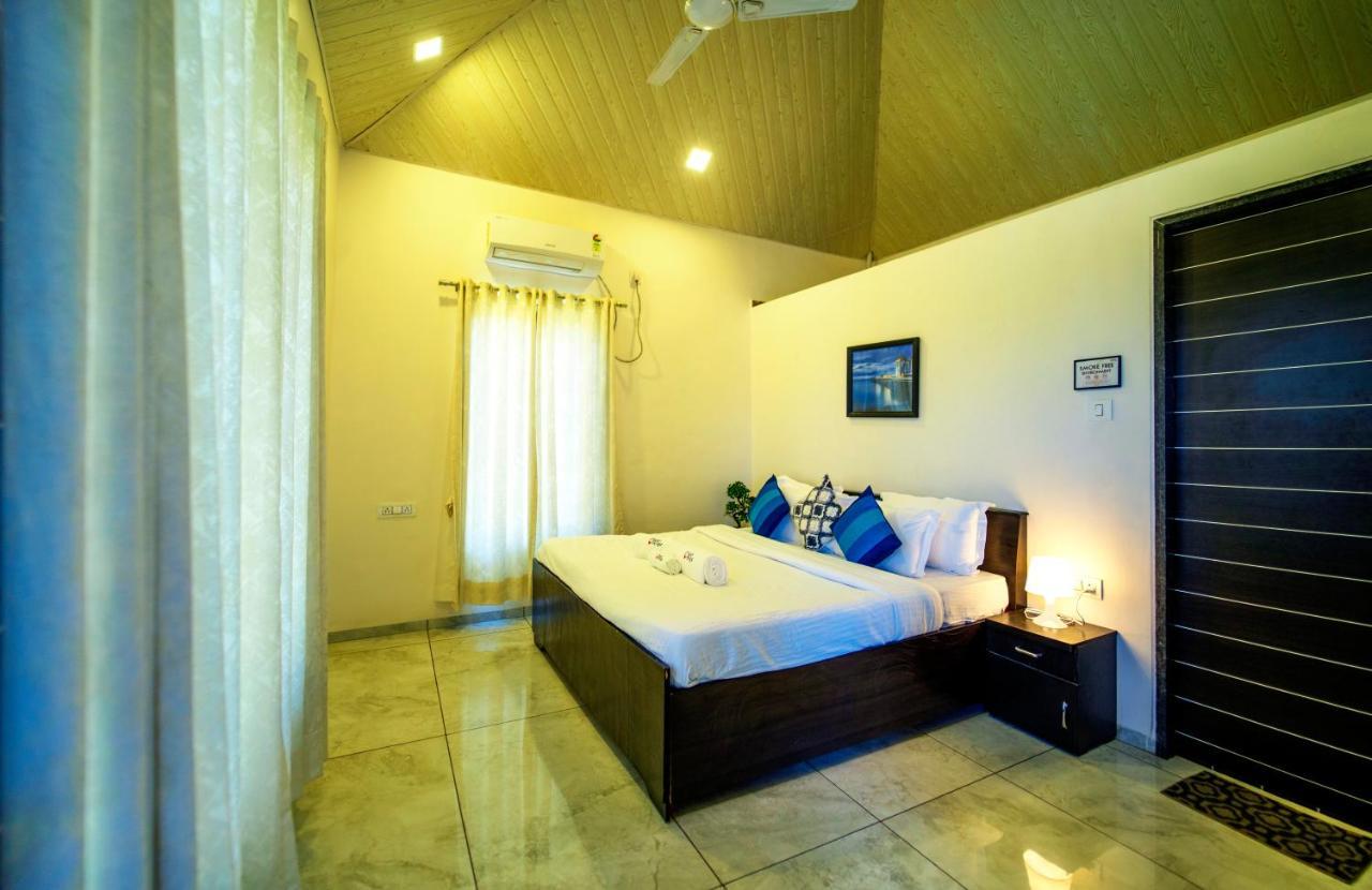Spicy Mango Villa Insam - Hill View Villa In Karjat Exteriör bild